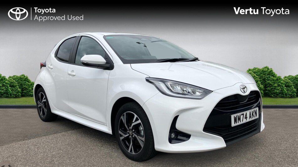 Toyota Yaris 1.5 Hybrid Design 5dr CVT Hybrid Hatchback